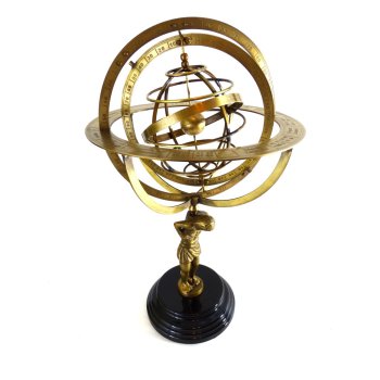 Mosiężne astrolabium sferyczne - kula ziemska dźwigana przez boga Atlasa, marynistyczny instrument