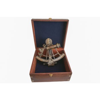 Wielki mosiężny sekstant kapitański w drewnianej skrzynce  - morski symbol, marynistyczna dekoracja, prezent dla Żeglarza